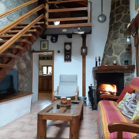 La Borriquita Chalet Gavilanes